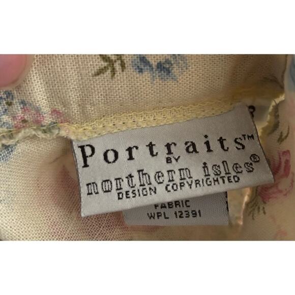 Vintage Portraits by Northern Isles Linen Floral Skirt - Picture 2 of 4